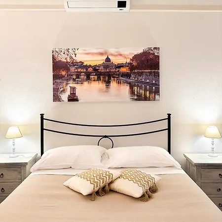 Cozy San Giovanni Apartment *